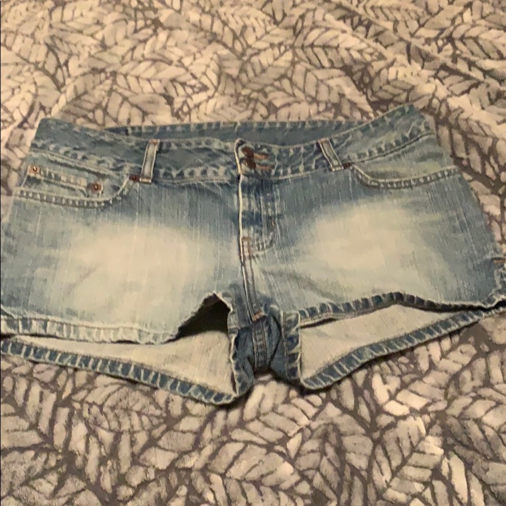 Women’s Abercrombie & Fitch Jean shorts size 8